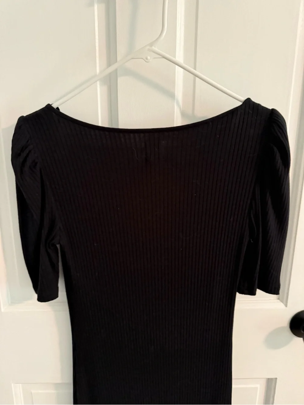 GAP Black Ribbed V-Neck Bodycon Midi Dress